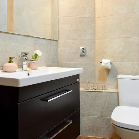Le Petit & Cosy - Location Old Town & Quiet Apartment *