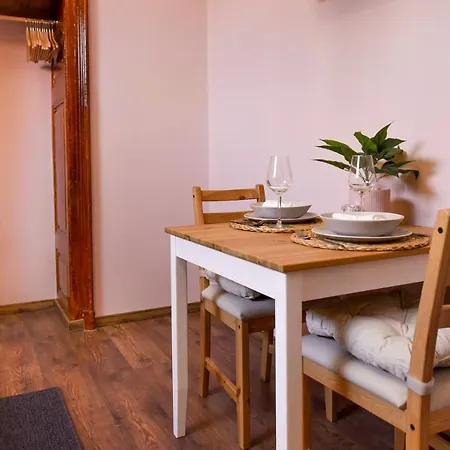 Le Petit & Cosy - Location Old Town & Quiet Apartment Bucharest