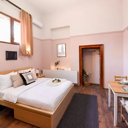 Le Petit & Cosy - Location Old Town & Quiet *